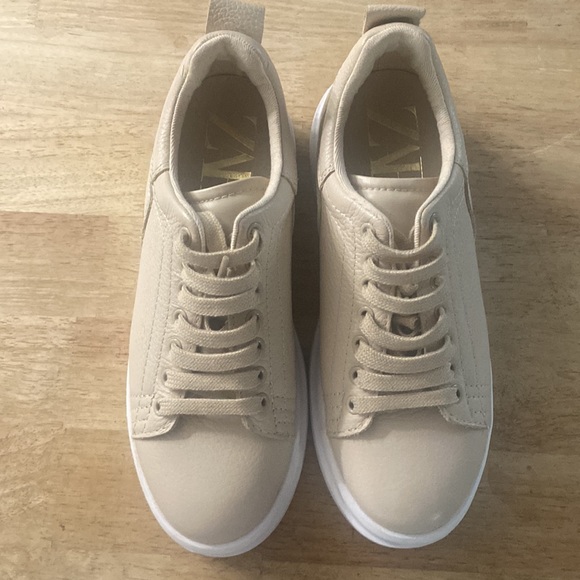 Zara platform shoes in nude color wore only twice size 39 - Picture 2 of 5